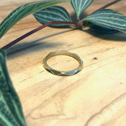 Kestly Ring - Faceted