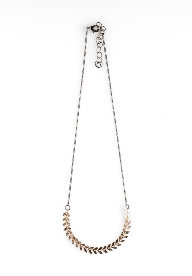 Delicate Fishbone Chain Necklace - NHN45 - Harlow Jewelry